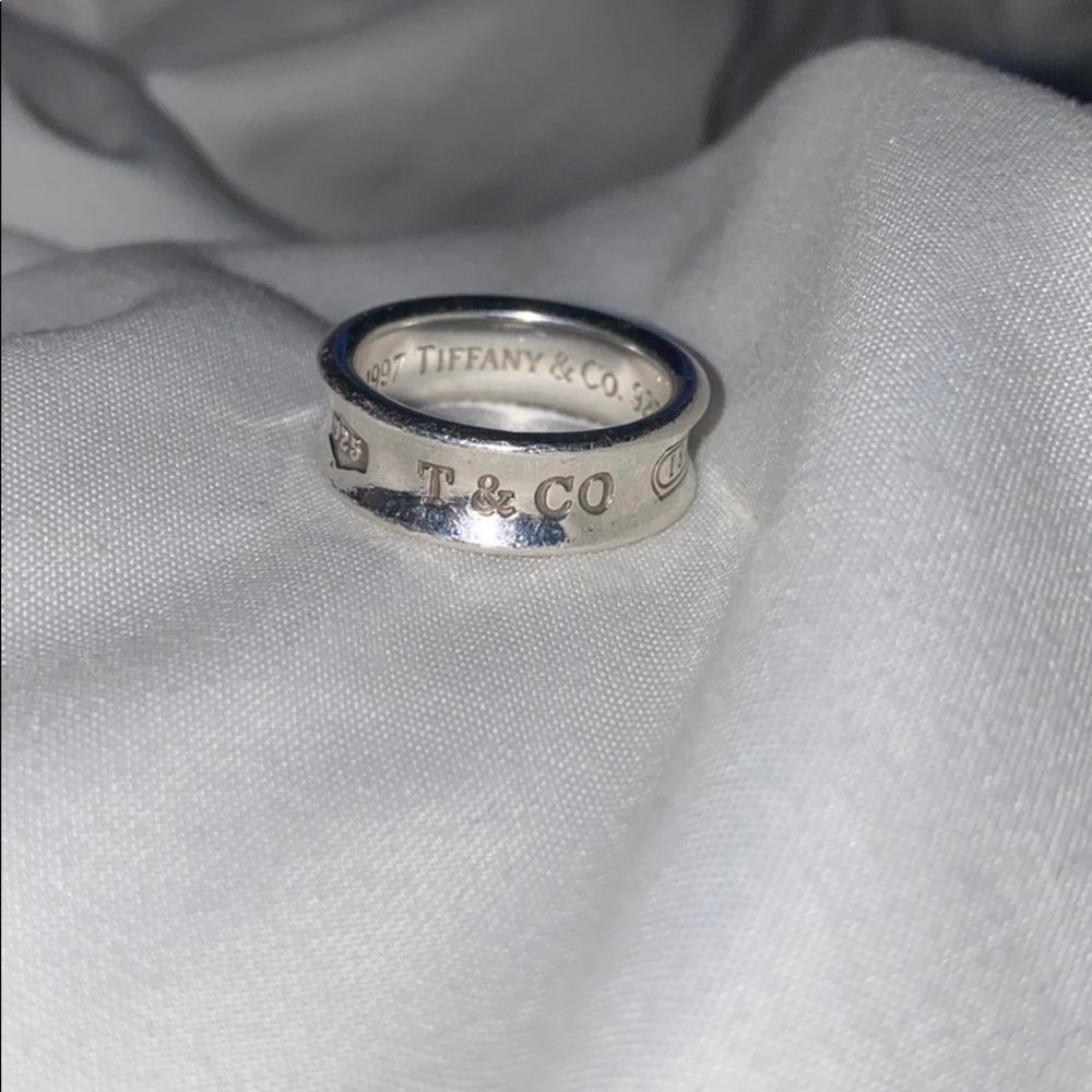 Tiffany &Co ring